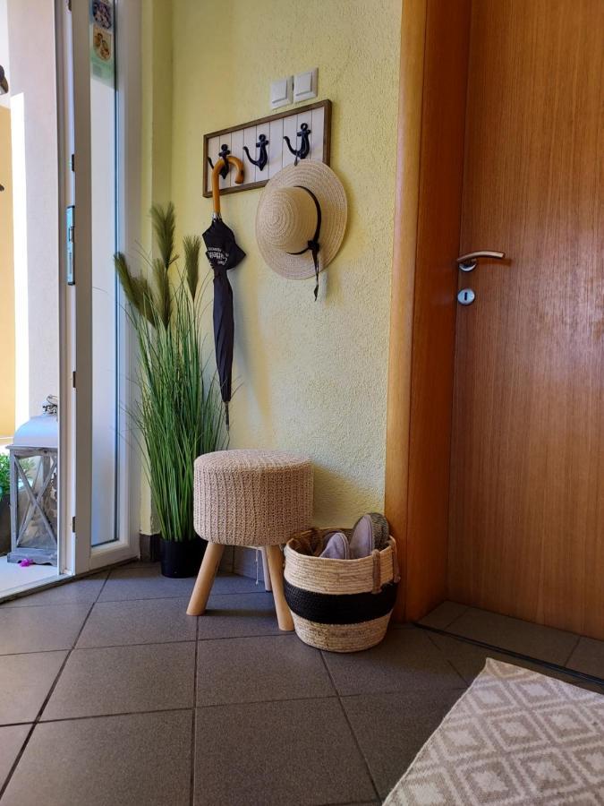 Apartment Ella Peracko Blato